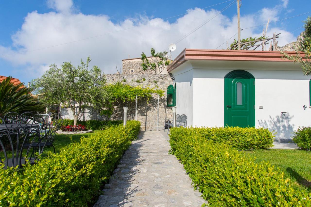 Lo Smeraldo Private Pool Villa Ravello By Elodeagroup สกาลา ภายนอก รูปภาพ